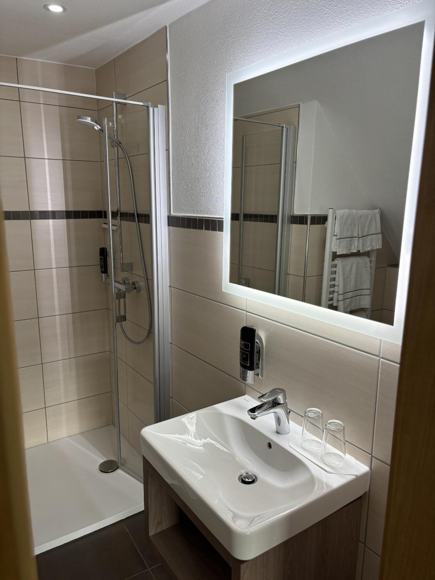 Moseltel Ernst,Cochem Hotell Exteriör bild