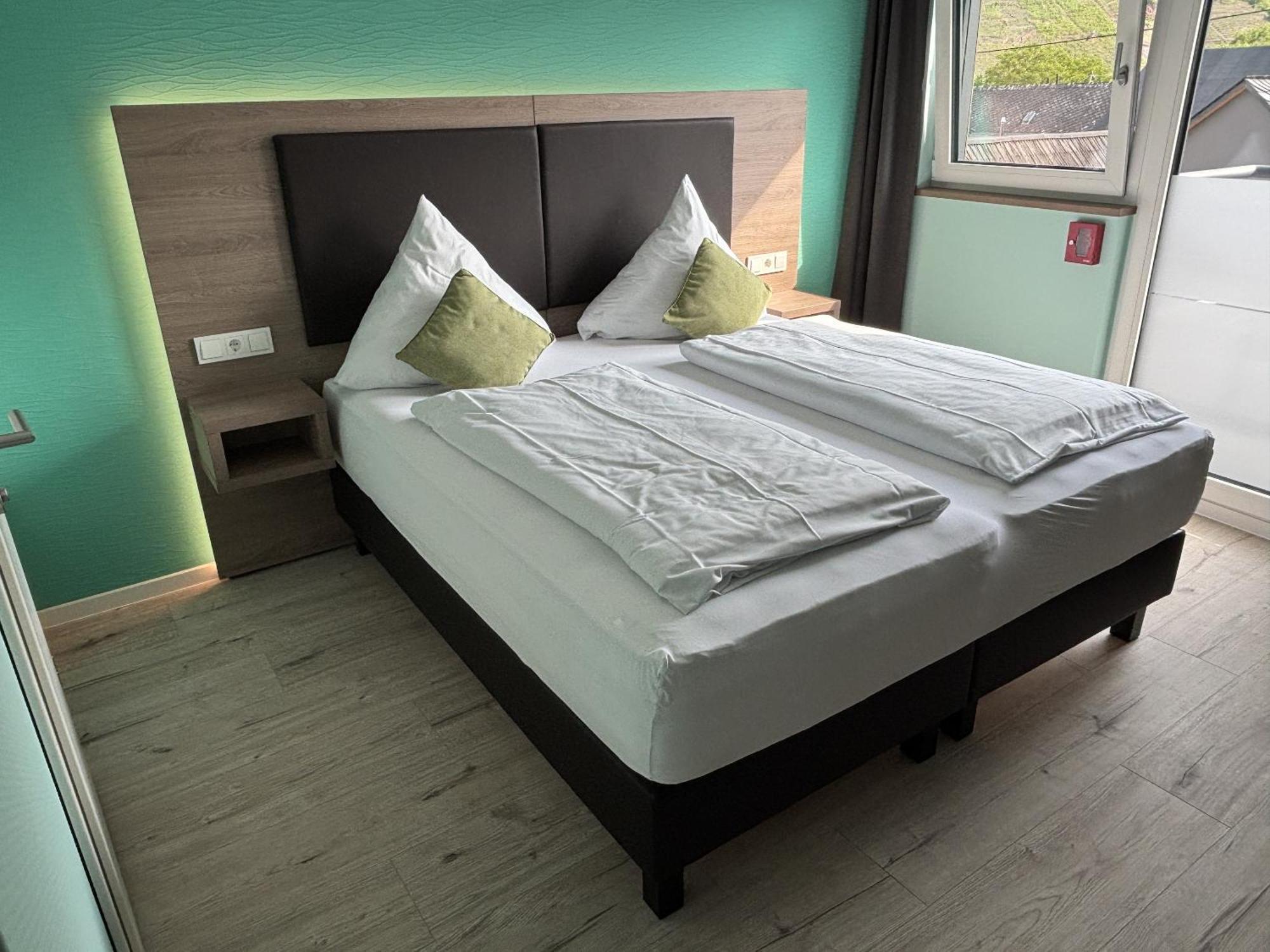 Moseltel Ernst,Cochem Hotell Exteriör bild
